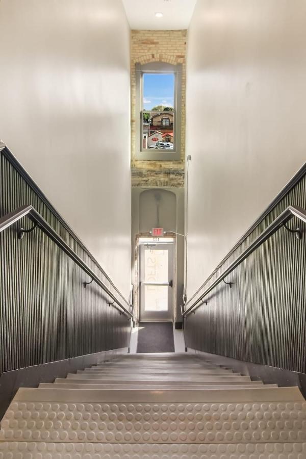 Golden Lofts Unit 1 Downtown Traverse City 1Bd 1Ba Exterior foto